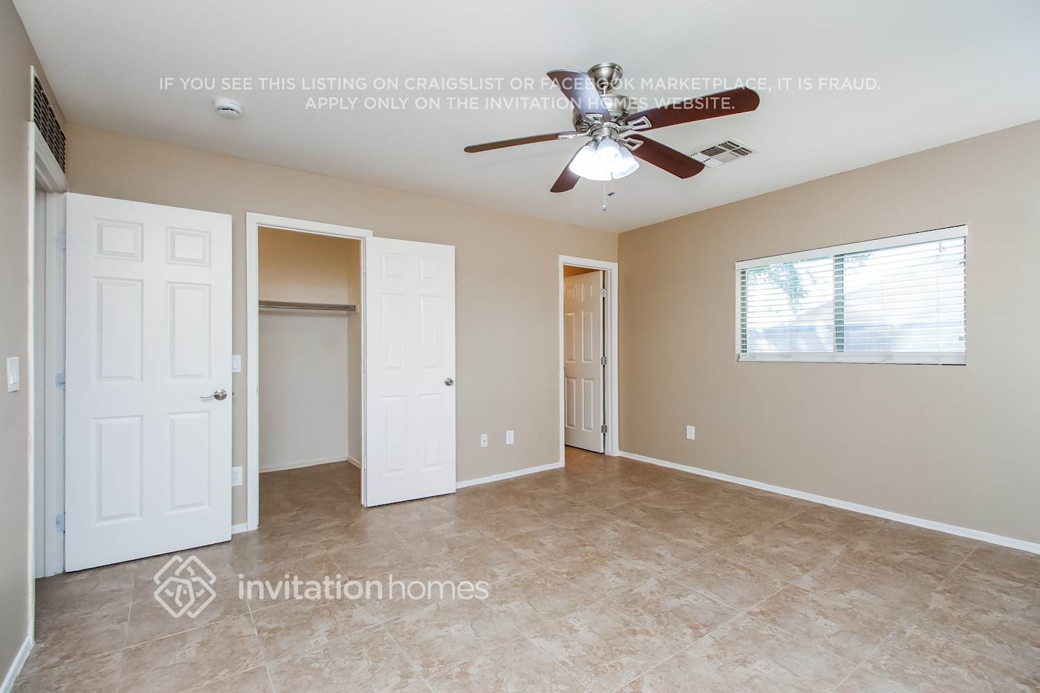 Building Photo - 3021 W Running Deer Trl