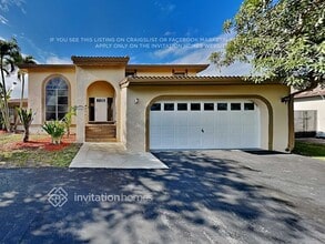 Building Photo - 15520 Briarwood Manor