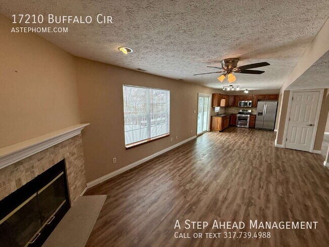 Building Photo - 17210 Buffalo Cir