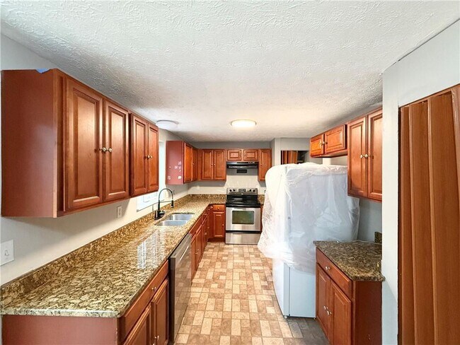 Building Photo - 4979 Stone Trace