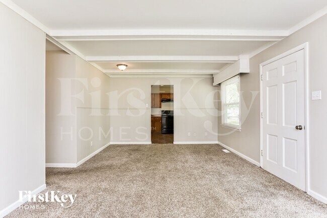 Building Photo - 23 Steeplechase Dr