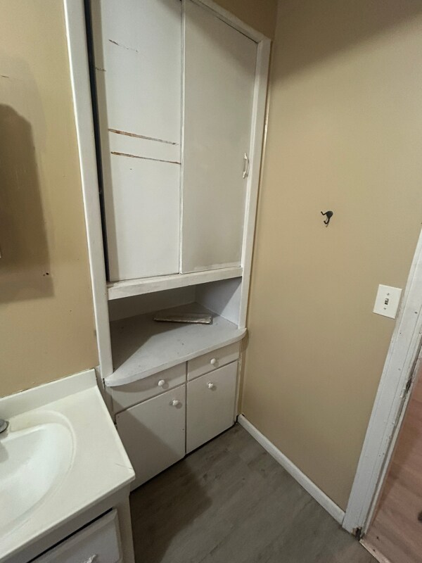 Building Photo - 6723 Sebert Ave