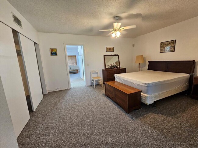Building Photo - 2331 Finlandia Ln
