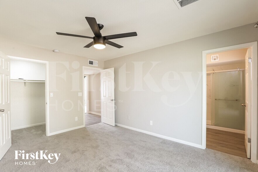 Building Photo - 4564 W Onyx Ave