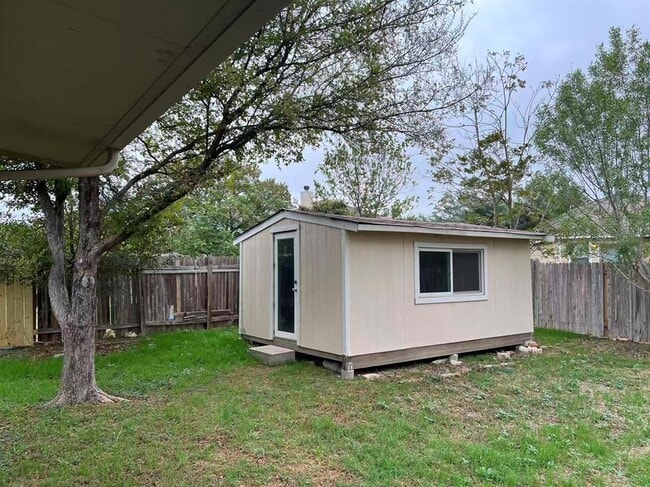 Building Photo - 4705 Cypress Bend