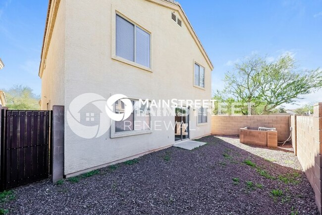 Building Photo - 6720 N 129th Ln