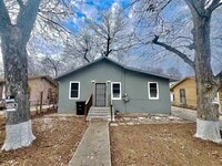 Building Photo - 1217 Keats St