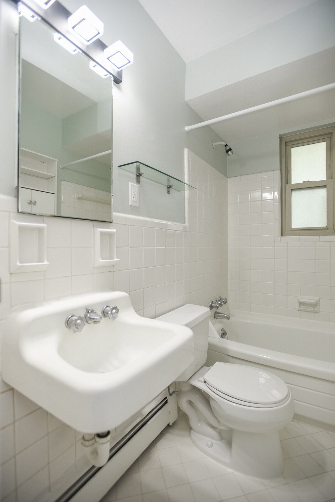 Building Photo - 3534 Zumstein Ave