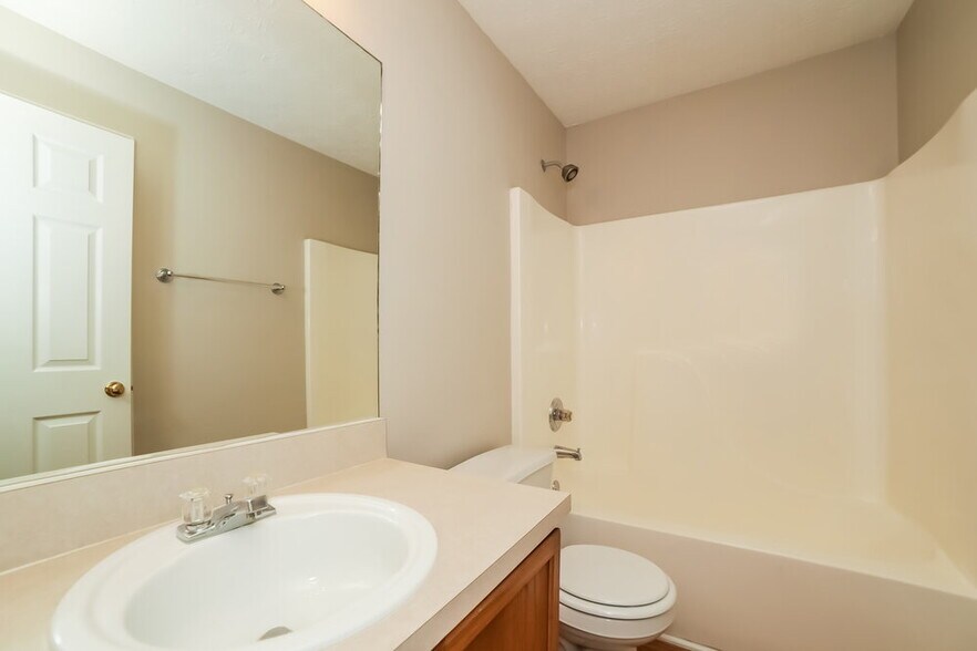 Building Photo - 6937 Fairway Trail