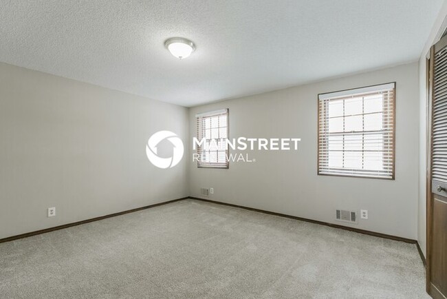 Building Photo - 4400 NW 50th St