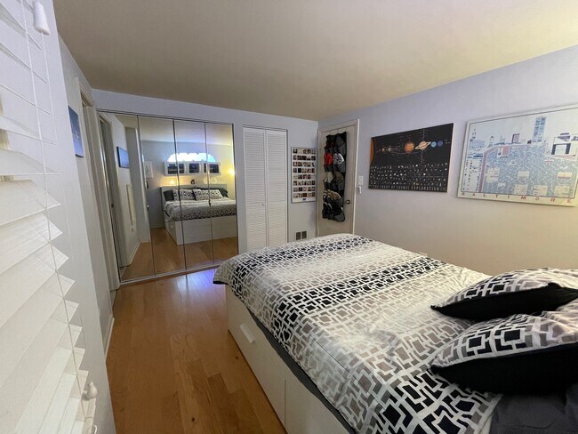 Building Photo - 1755 Willard St NW