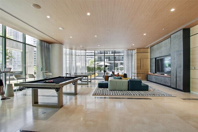 Building Photo - 55 SW 9th St