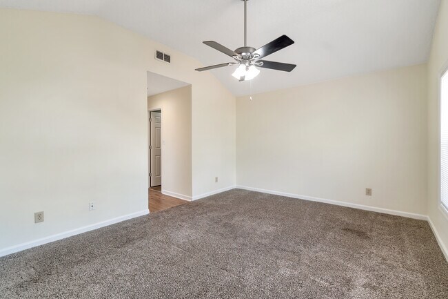 Building Photo - 1254 Watercrest Cir