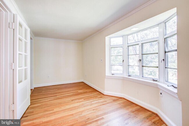 Building Photo - 4721 Yuma St NW