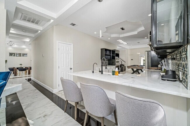 Building Photo - 219 Utah St