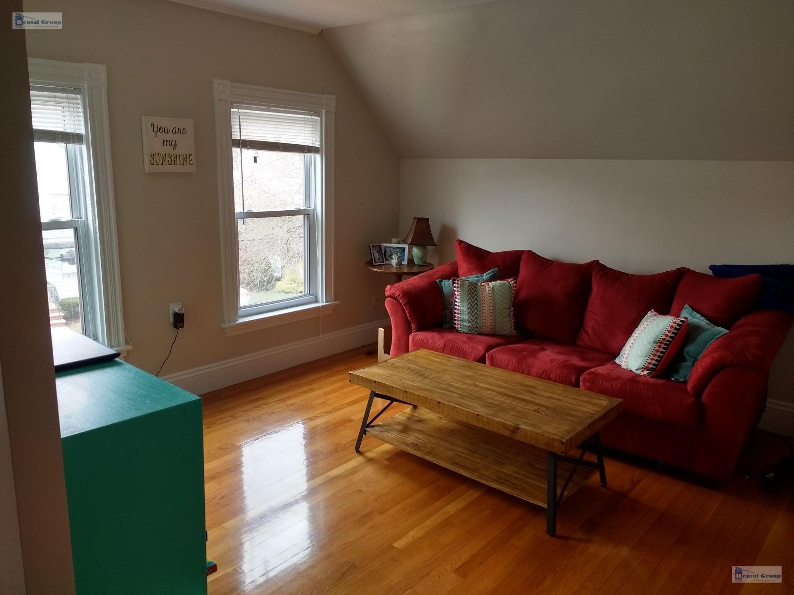 Building Photo - 26 Rand St