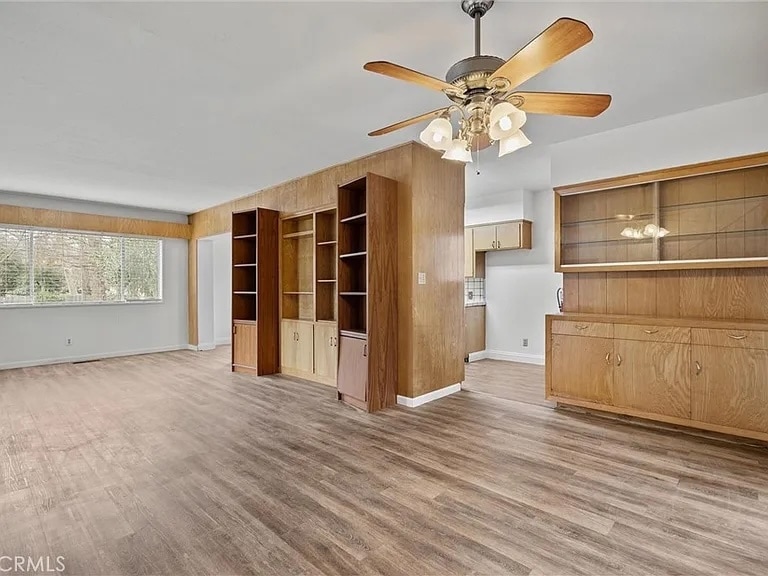 Building Photo - 403 Ash St