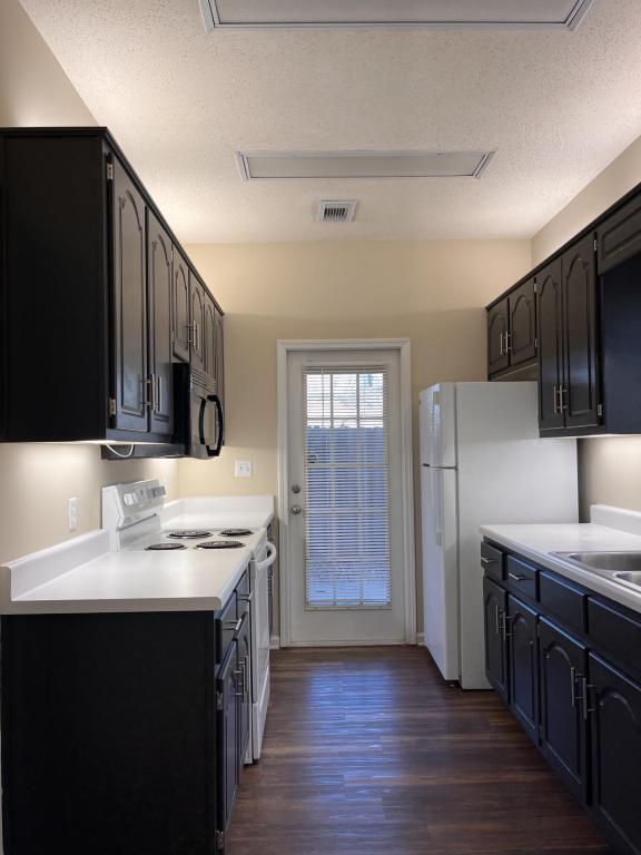 Building Photo - 625 Lanier Pl