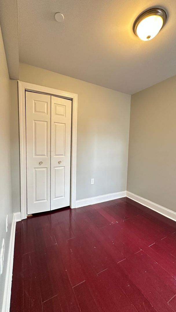 Building Photo - 1402 Willington St