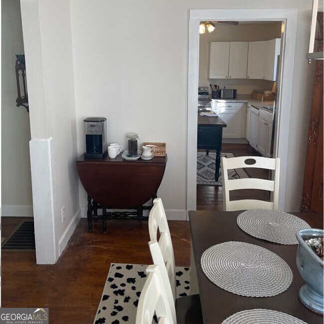 Building Photo - 161 Calhoun Rd