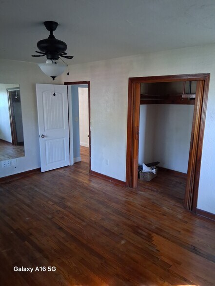 Building Photo - 4124 55th Ave N