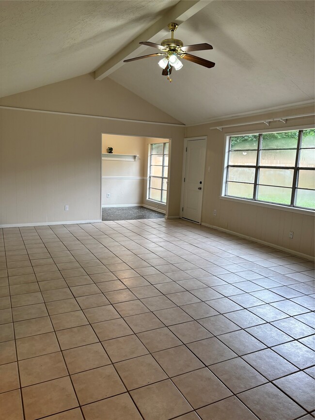Building Photo - 3506 Valerie Ln