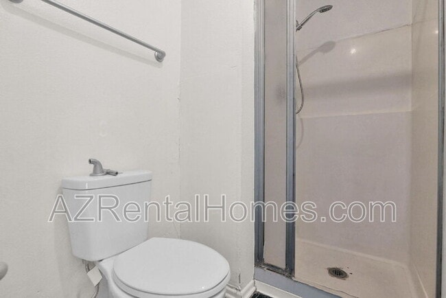 Building Photo - 1891 E Dunbar Dr