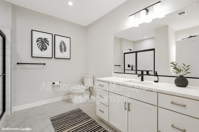 Building Photo - 3927 Fair Ridge Dr