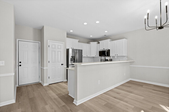 Building Photo - 413 Cotton Grass Dr