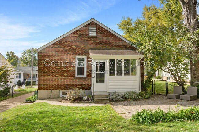 Building Photo - 8511 Florence Ave