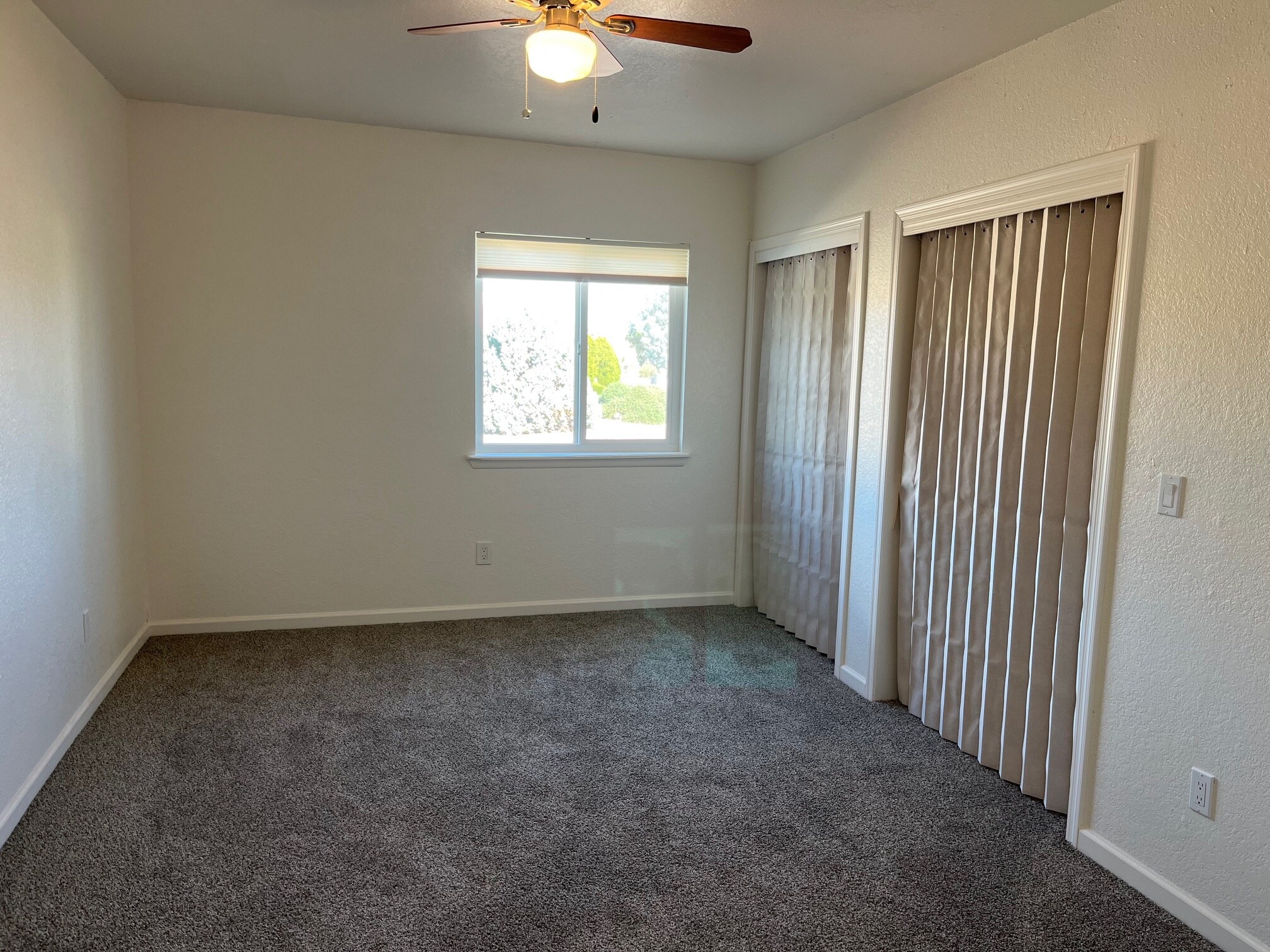 Building Photo - 1936 Paseo De La Luna