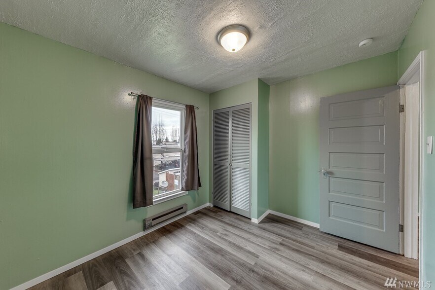 Building Photo - 2112 Wetmore Ave