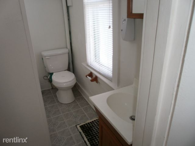 Building Photo - 2 br, 1 bath House - 2301 Mount Olivet Rd