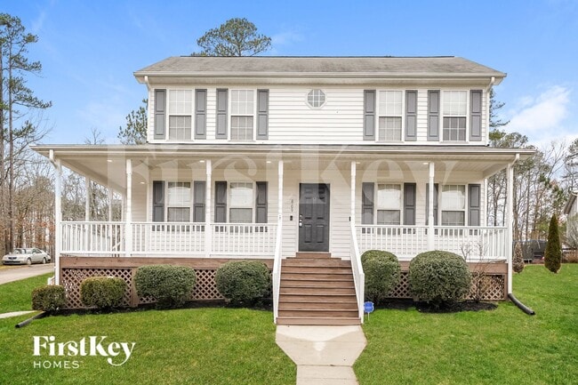 Building Photo - 809 Hounds Chase Dr