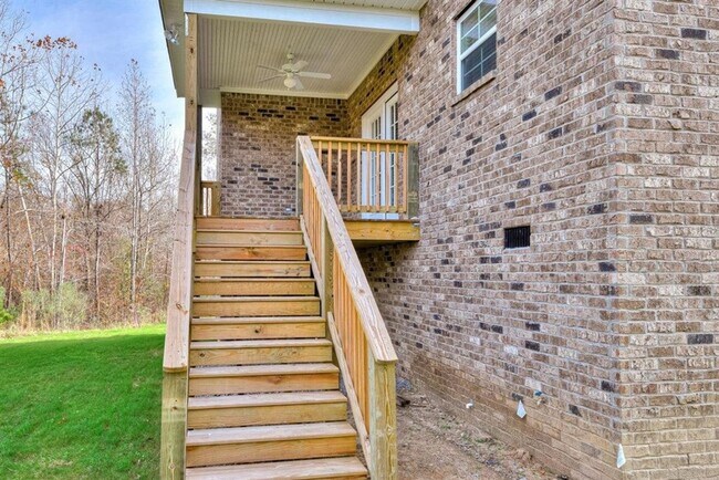 Building Photo - 1011 Spotswood Cir