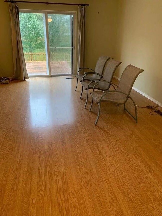 Building Photo - 2249 S Sweetbriar Ct