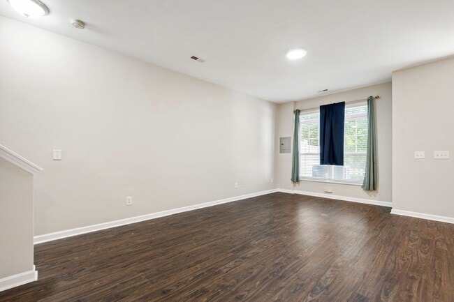 Building Photo - Raleigh Retreat: Modern 3BR Townhome with ...