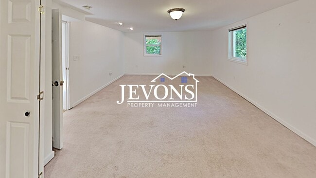 Building Photo - Beautiful two-story home in a walkable area near dining, shopping, entertainment and schools!