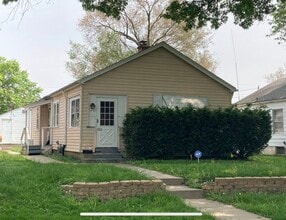 Building Photo - 1821 40th St