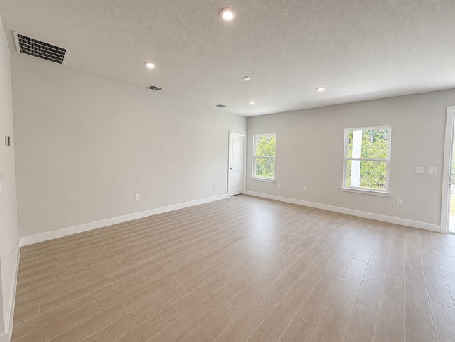 Building Photo - Spacious Terra Pines Home with 3-Car Garage
