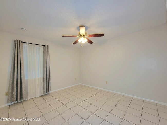 Building Photo - 5120 Volusia Ave