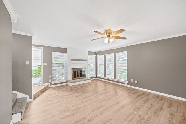 Building Photo - 7716 Challie Ln