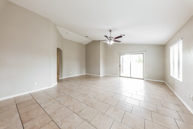 Building Photo - 14051 W Two Guns Trail