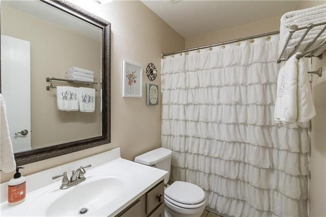 Building Photo - 6512 Marvin Gardens