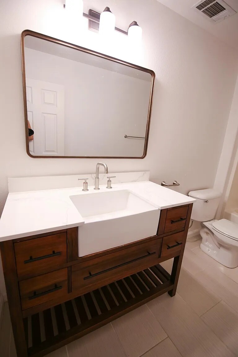 Building Photo - 6313 Palo Verde Ave