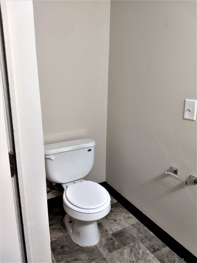 Building Photo - 4280 Boyne Ct