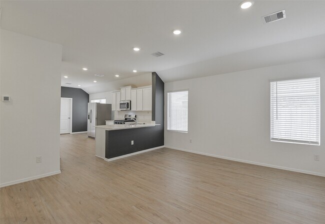 Building Photo - 19417 Rosali Meadow Dr