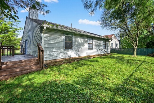 Building Photo - Charming 3-Bedroom Home in a Peaceful Neig...