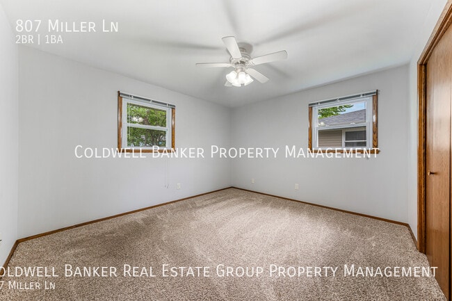 Building Photo - 807 Miller Ln