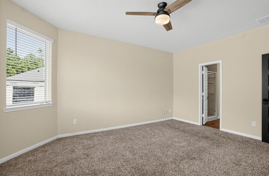 Building Photo - 22501 Cormorant Ct